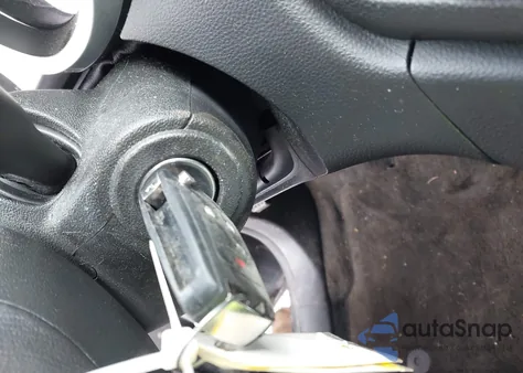 2015 Chevrolet Equinox 1Lt z USA, uszkodzony, nr VIN 2GNFLFEK8F6318888